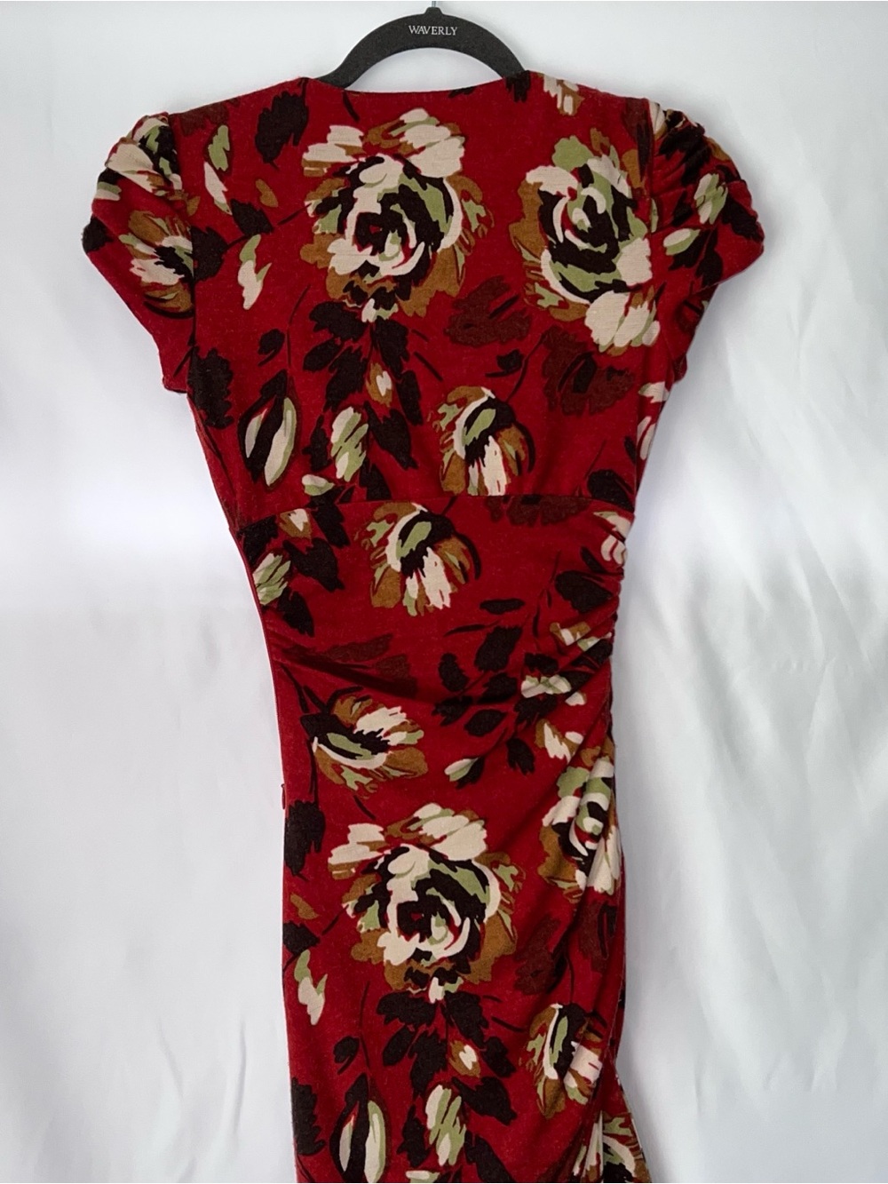 Cache Red Floral Dress with V-Neck - Picture 10 of 14